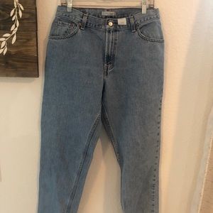 Levi 550 - “Mom Jeans”